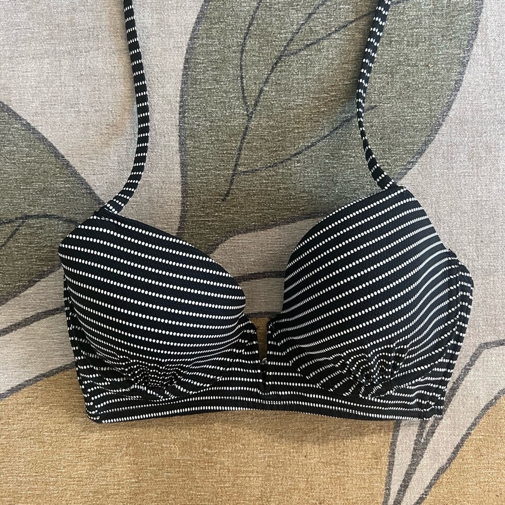 Black and white bustier swim top